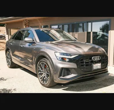 2021 Audi Q8 Premium Plus