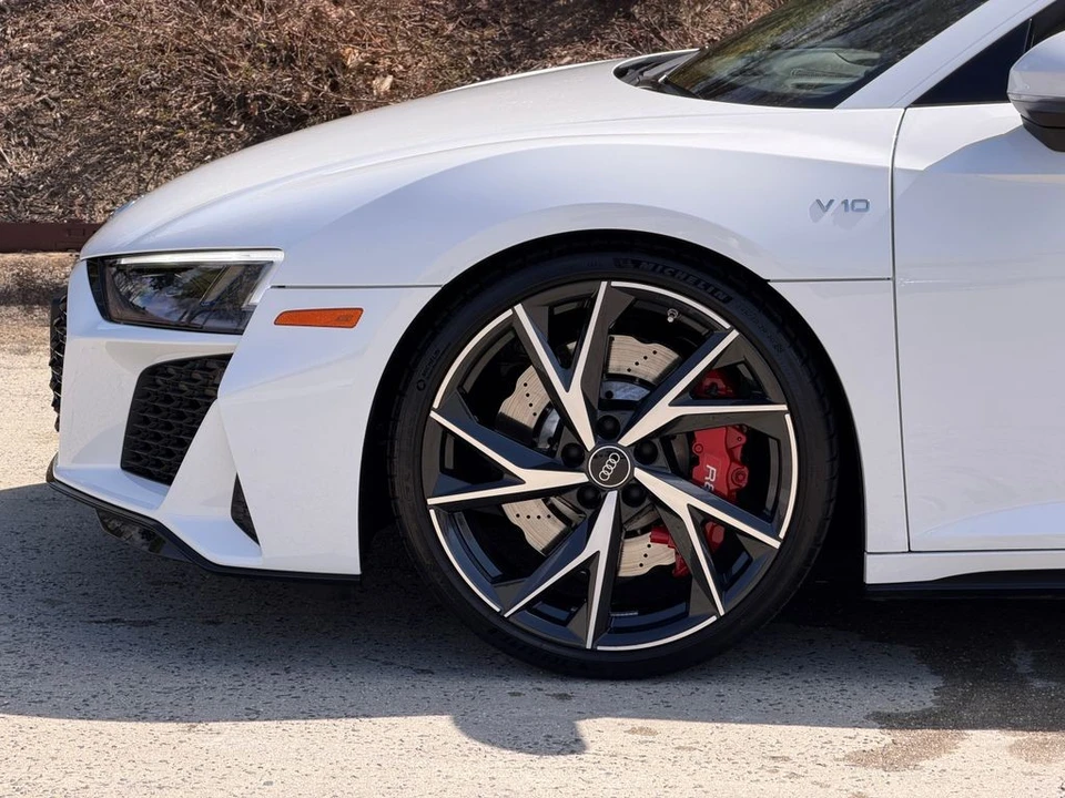 2021 Audi 4S R8 - Image 13 of 21