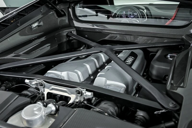 2021 Audi 4S R8 - Image 17 of 31