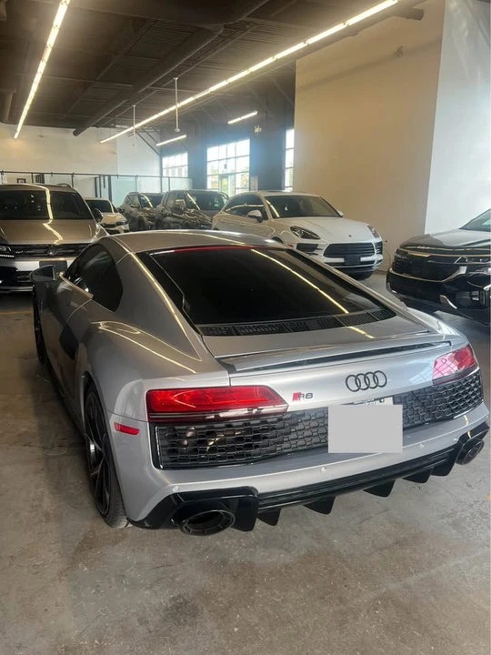 2021 Audi 4S R8 - Image 4 of 9