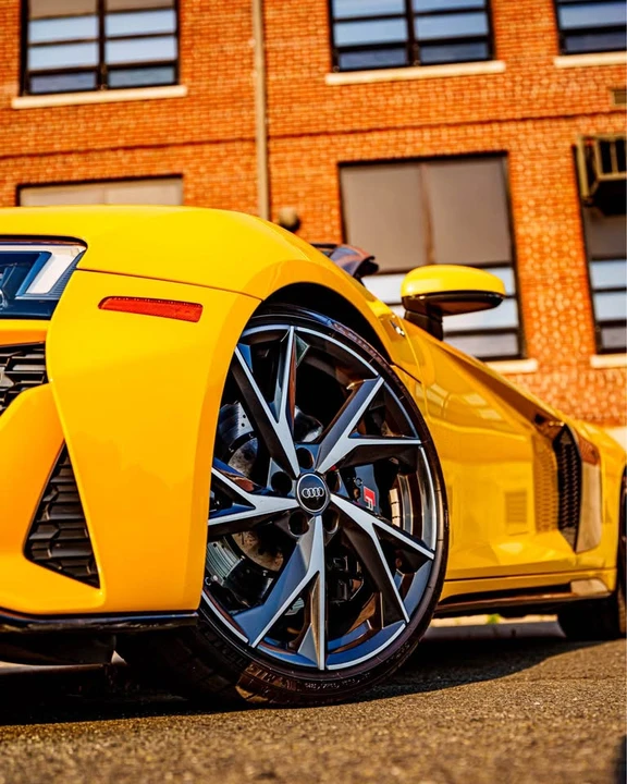 2021 Audi 4S R8 - Image 2 of 9