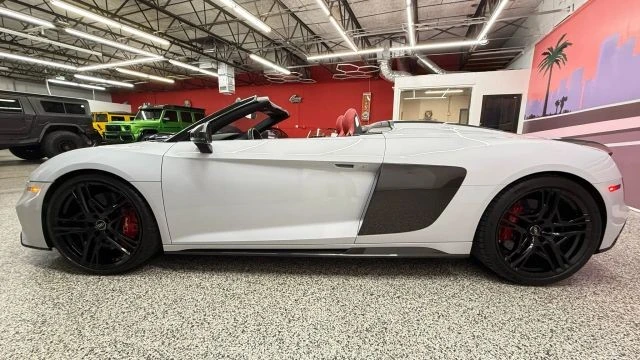 2021 Audi 4S R8 - Image 2 of 20