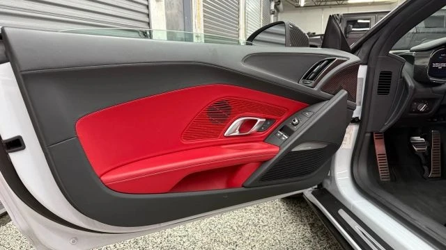 2021 Audi 4S R8 - Image 7 of 16