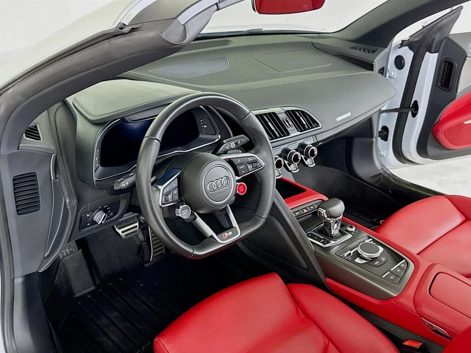 2021 Audi 4S R8 - Image 11 of 12