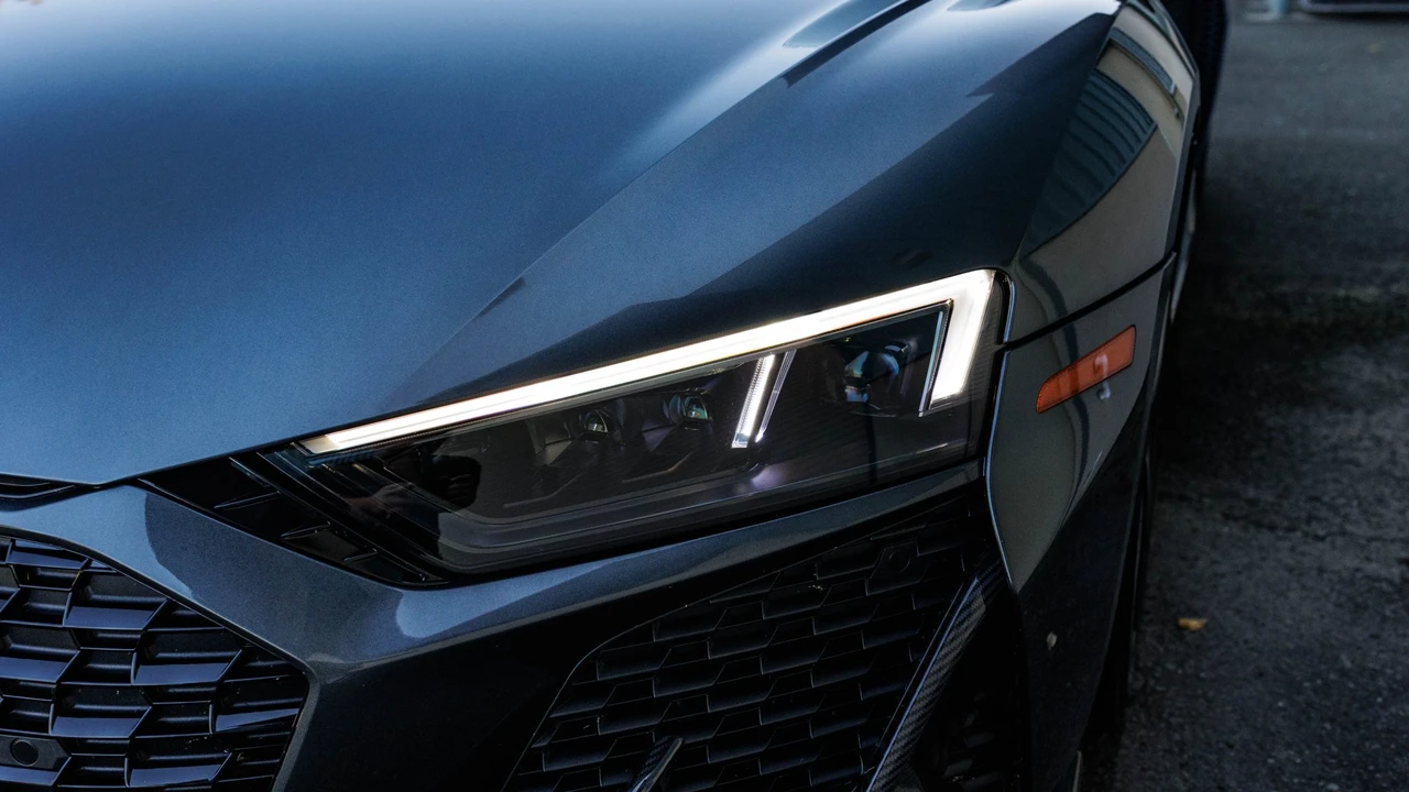 2021 Audi 4S R8 - Image 15 of 31