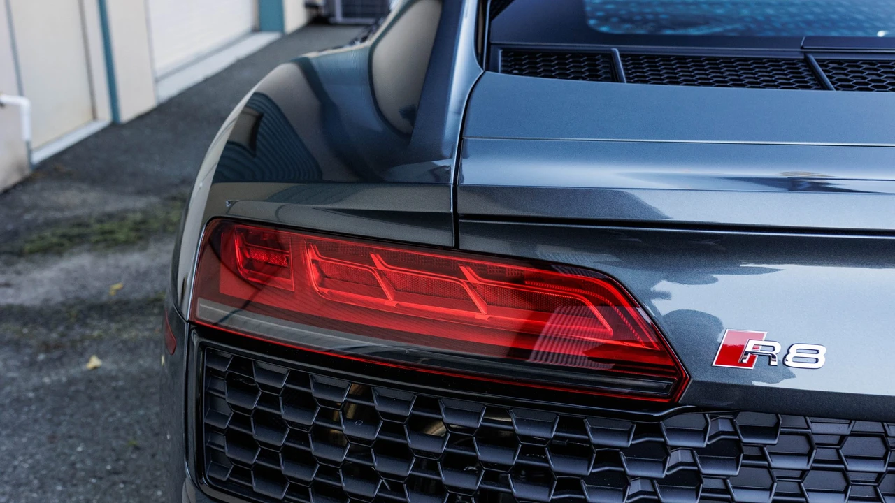 2021 Audi 4S R8 - Image 16 of 31