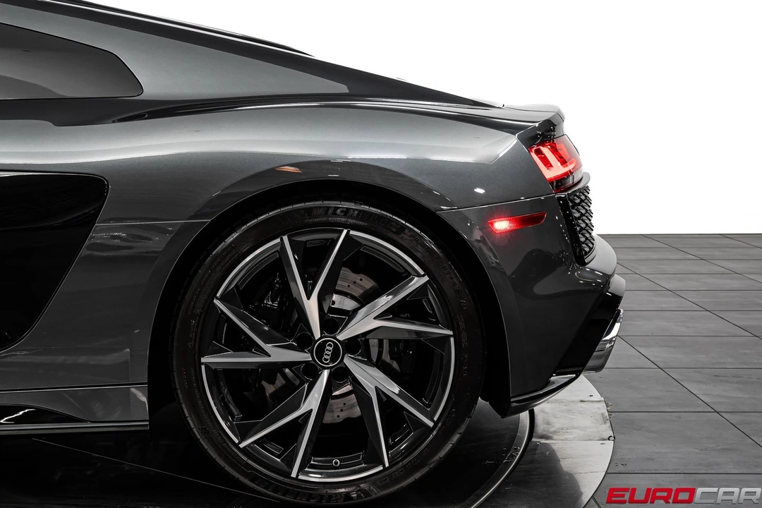 2021 Audi 4S R8 - Image 16 of 31