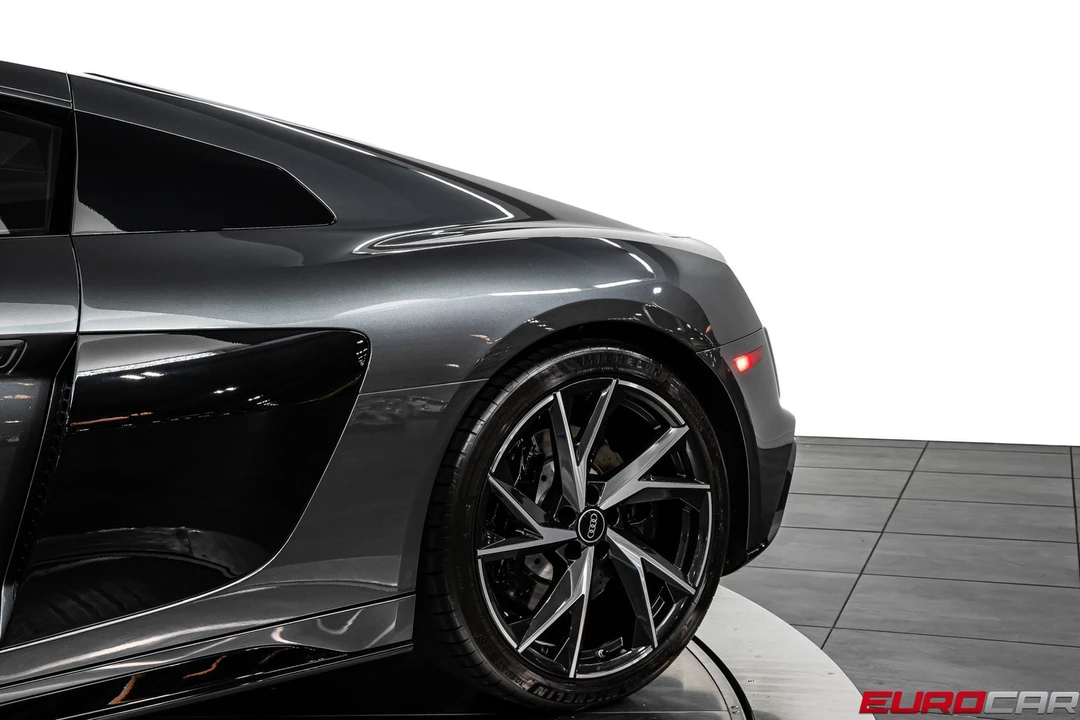 2021 Audi 4S R8 - Image 15 of 31