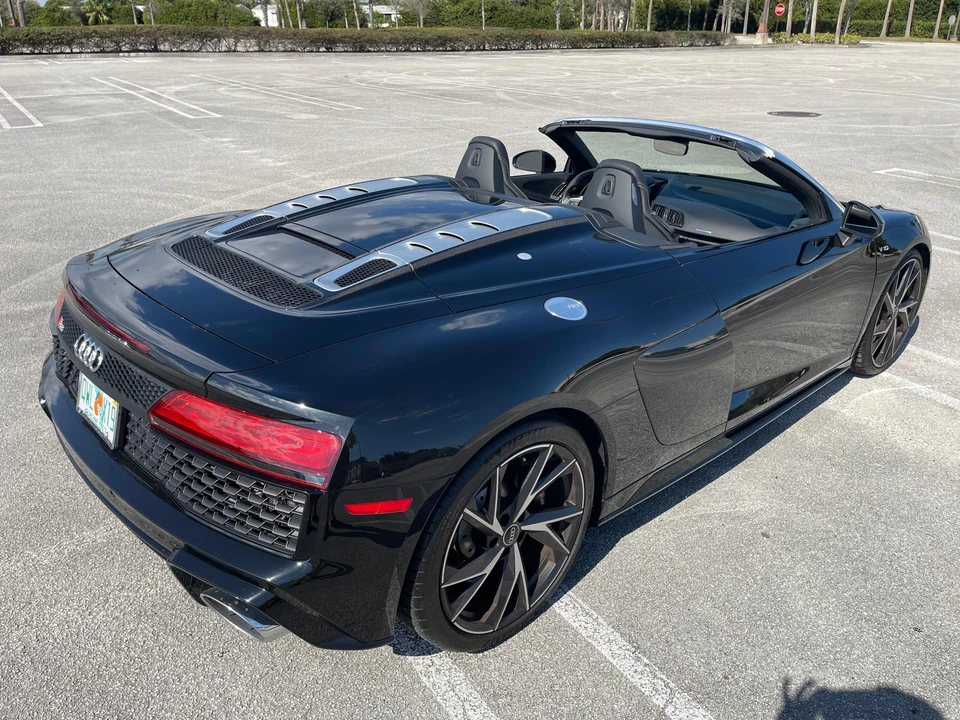 2021 Audi 4S R8 - Image 10 of 31