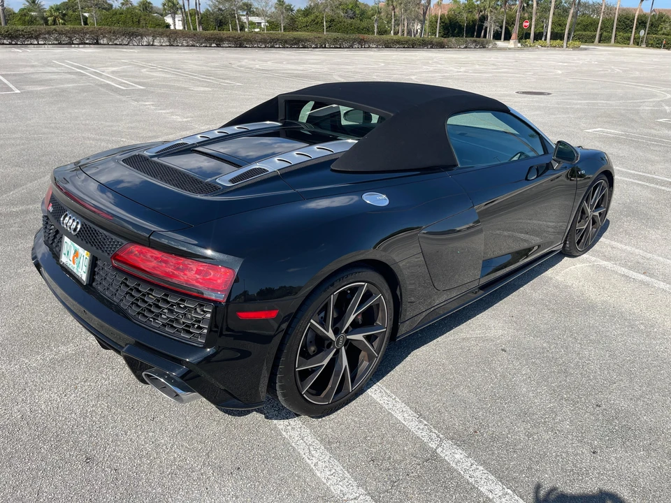 2021 Audi 4S R8 - Image 24 of 31