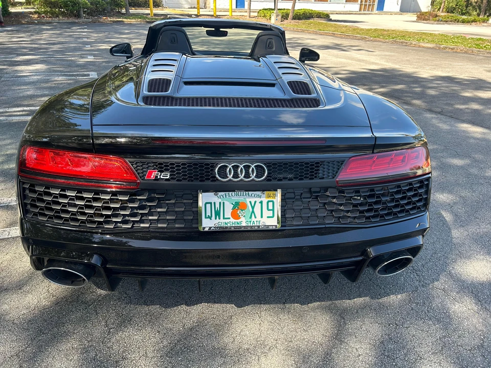 2021 Audi 4S R8 - Image 9 of 31