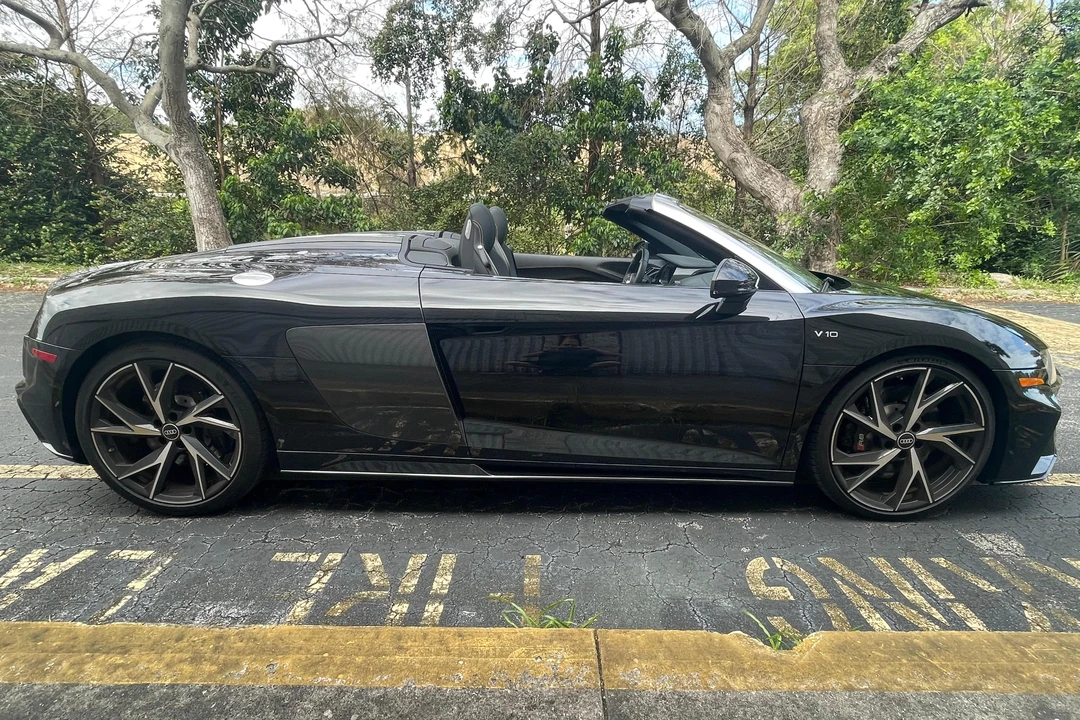 2021 Audi 4S R8 - Image 12 of 31