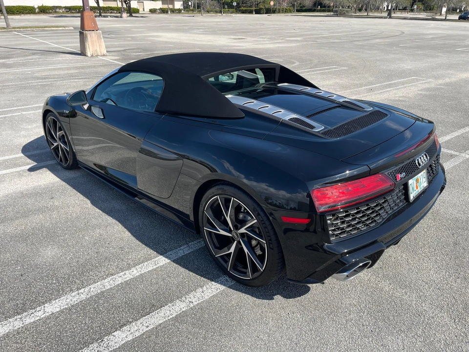 2021 Audi 4S R8 - Image 19 of 31