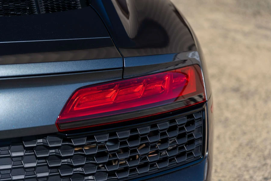 2021 Audi 4S R8 - Image 18 of 31