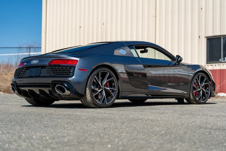 2021 Audi 4S R8 - Image 3 of 31