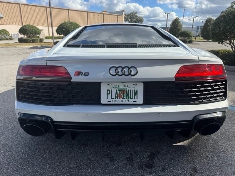 2021 Audi 4S R8 - Image 2 of 21