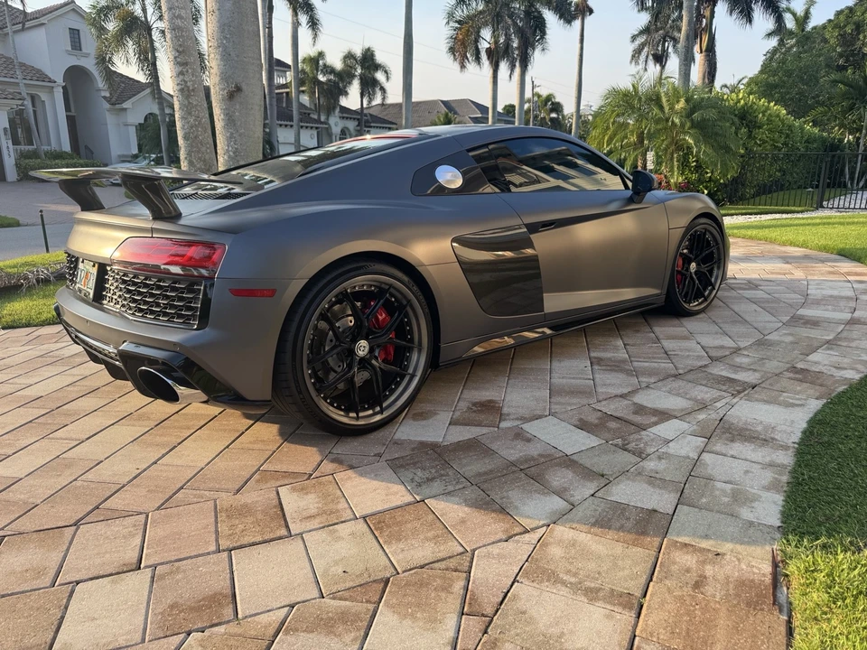 2021 Audi 4S R8 - Image 3 of 21