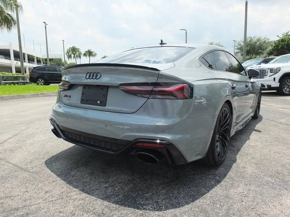2021 Audi RS e-tron GT - Image 9 of 19