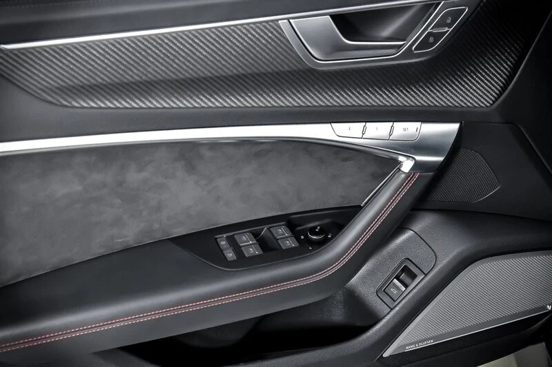 2021 Audi C8 RS6 - Image 14 of 21