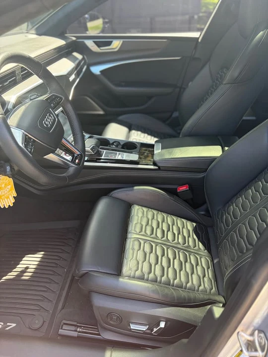 2021 Audi C8 RS7 - Image 4 of 10