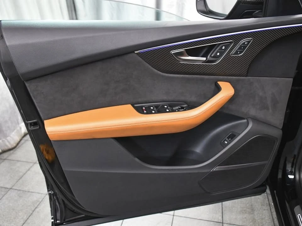 2021 Audi RS Q8 - Image 6 of 17