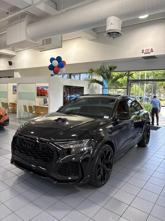 2021 Audi RS Q8 - Image 2 of 13