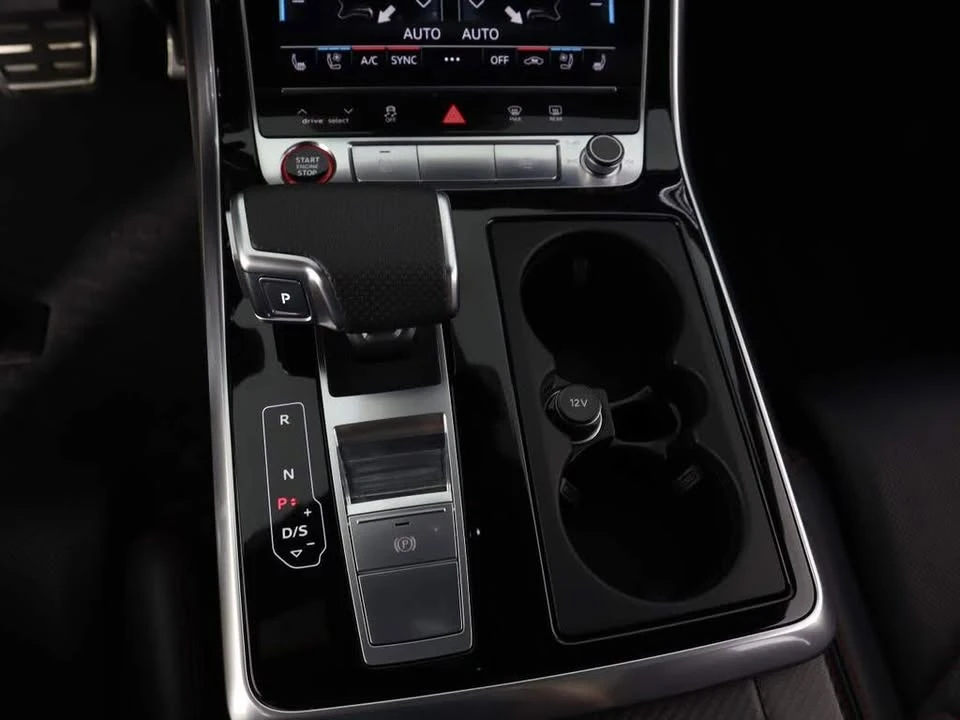 2021 Audi RS Q8 - Image 10 of 19