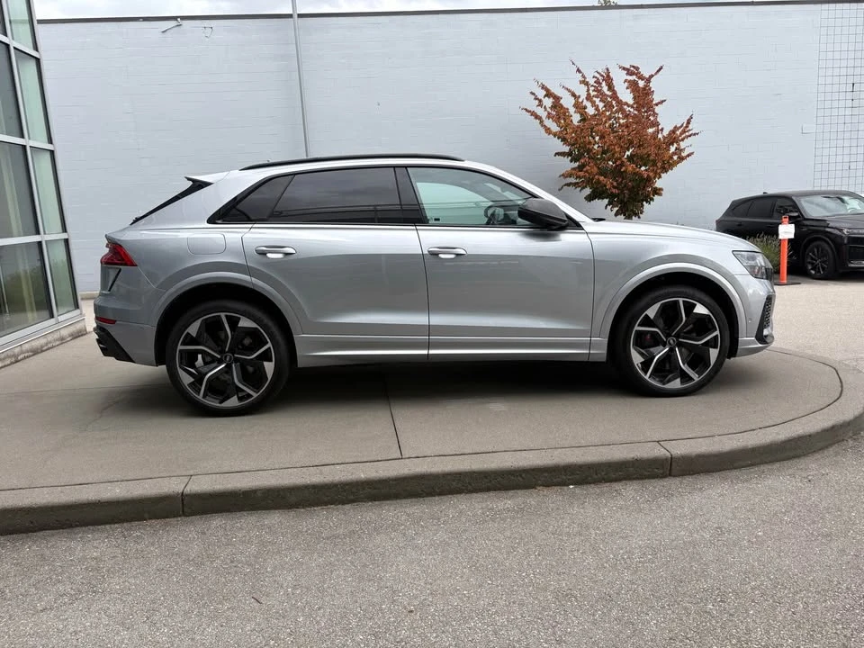2021 Audi RS Q8 - Image 3 of 12