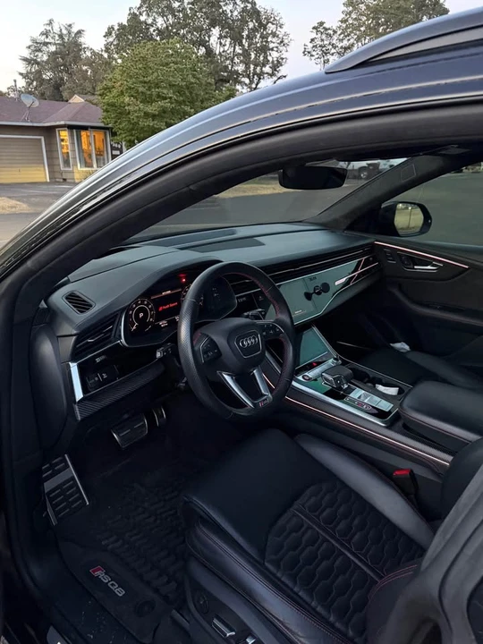 2021 Audi RS Q8 - Image 9 of 10