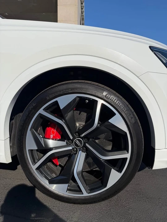 2021 Audi RS Q8 - Image 8 of 18