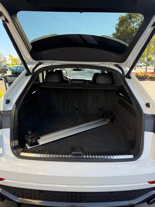 2021 Audi RS Q8 - Image 17 of 18