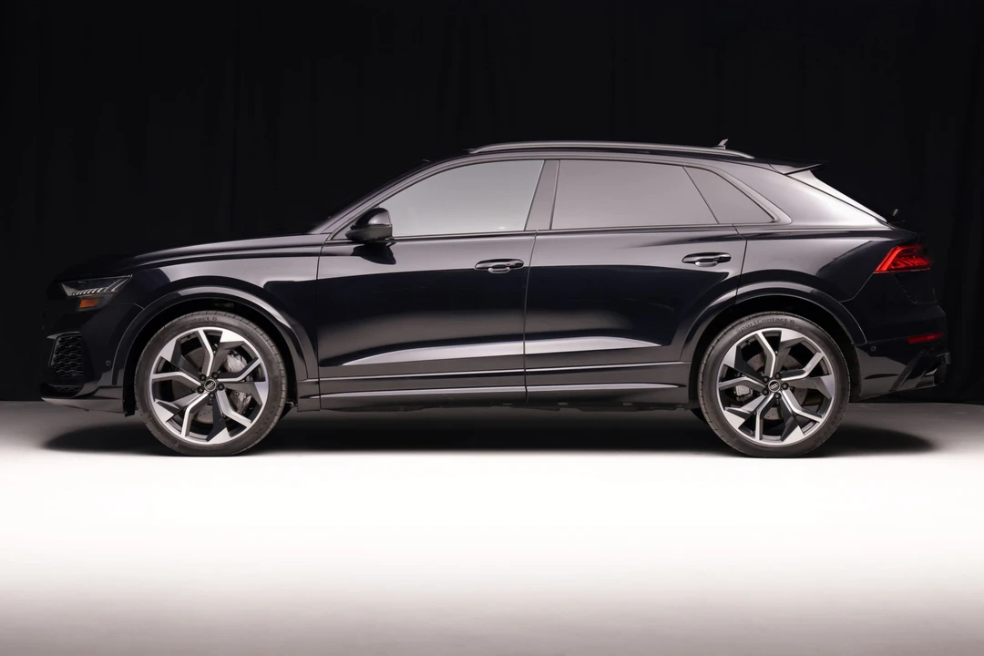 2021 Audi RS Q8 - Image 4 of 31