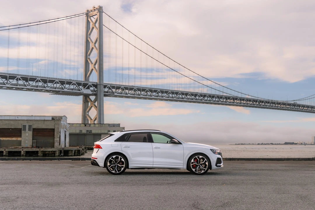 2021 Audi RS Q8 - Image 12 of 31
