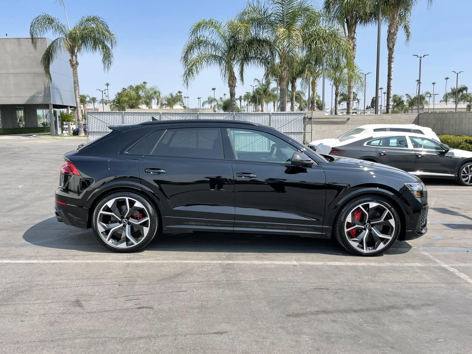 2021 Audi RS Q8 - Image 7 of 7