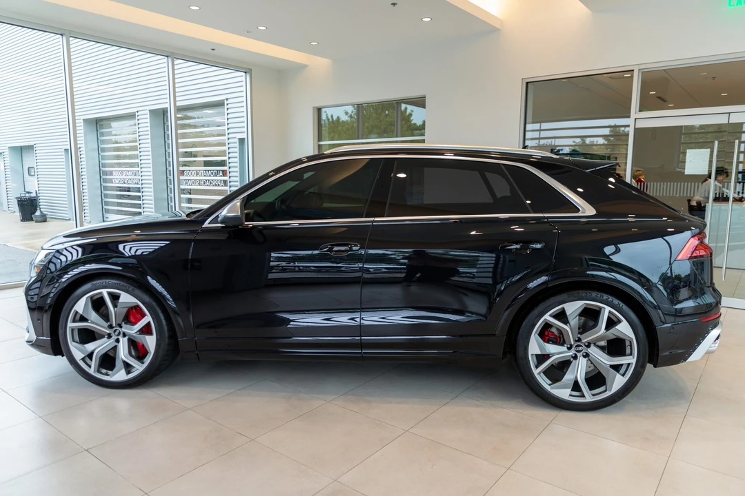 2021 Audi RS Q8 - Image 9 of 31