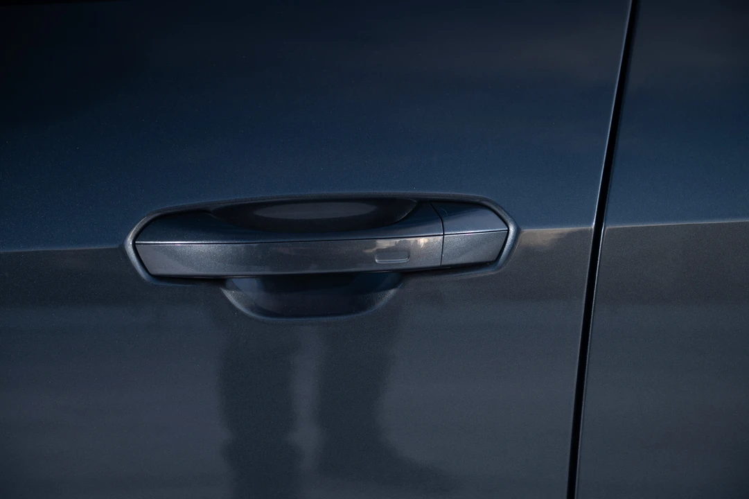 2021 Audi e-tron GT - Image 25 of 31
