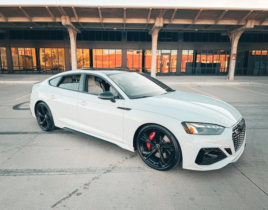 2021 Audi B9 RS5 - Image 28 of 31