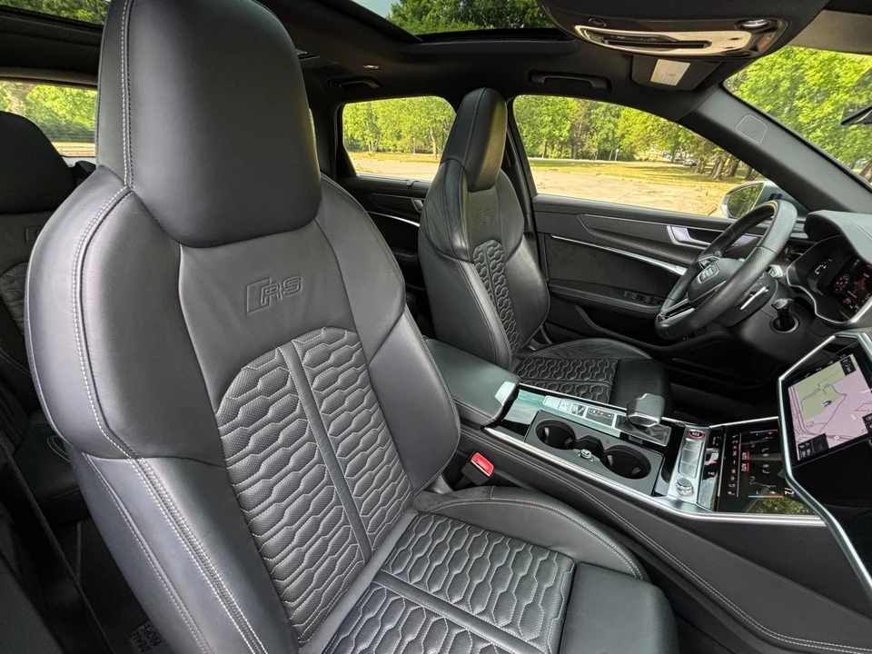 2021 Audi C8 RS6 - Image 14 of 31