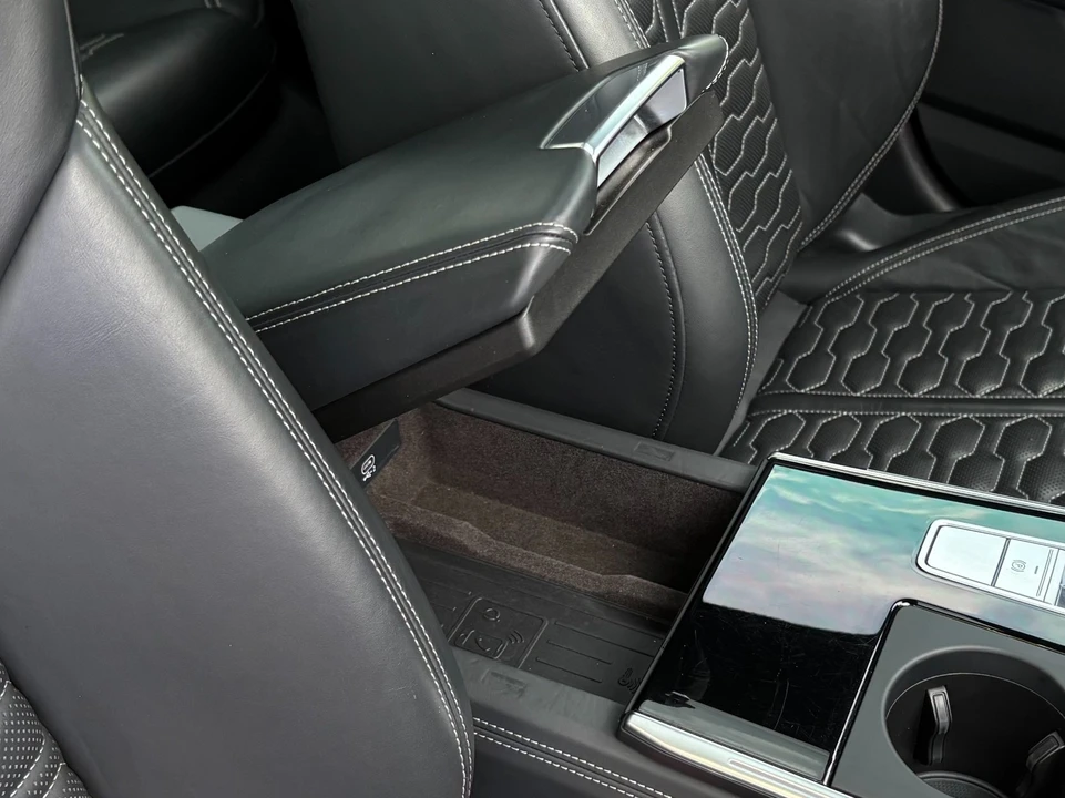 2021 Audi C8 RS6 - Image 19 of 31