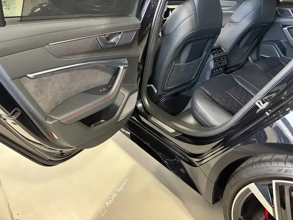 2021 Audi C8 RS6 - Image 13 of 16