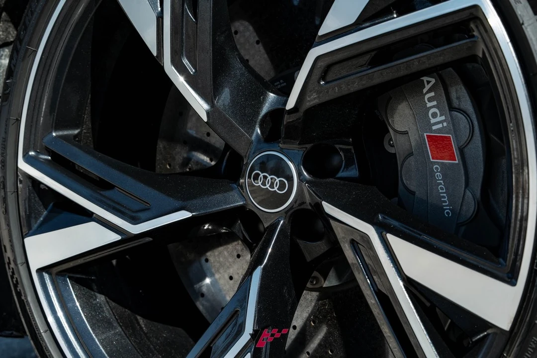 2021 Audi C8 RS6 - Image 19 of 21