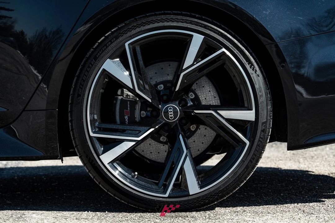 2021 Audi C8 RS6 - Image 17 of 21