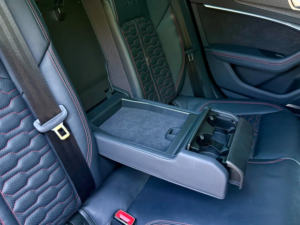 2021 Audi C8 RS6 - Image 25 of 31