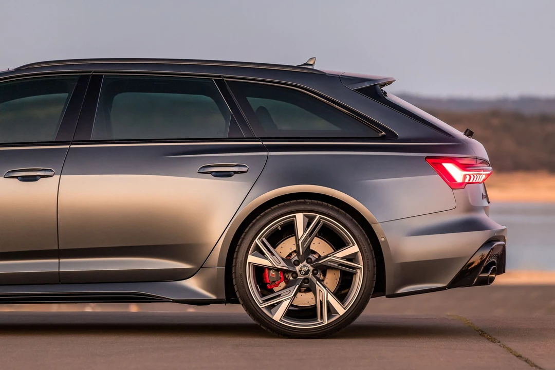 2021 Audi C8 RS6 - Image 11 of 17