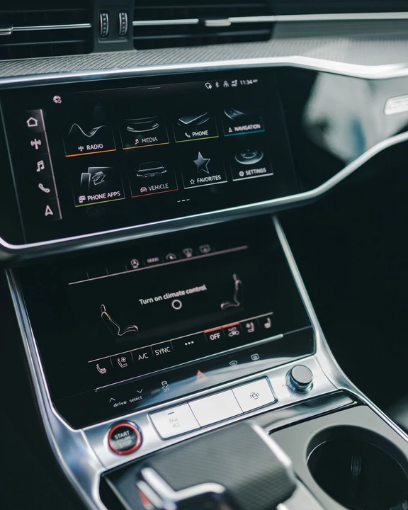 2020 Audi C8 S6 - Image 18 of 21