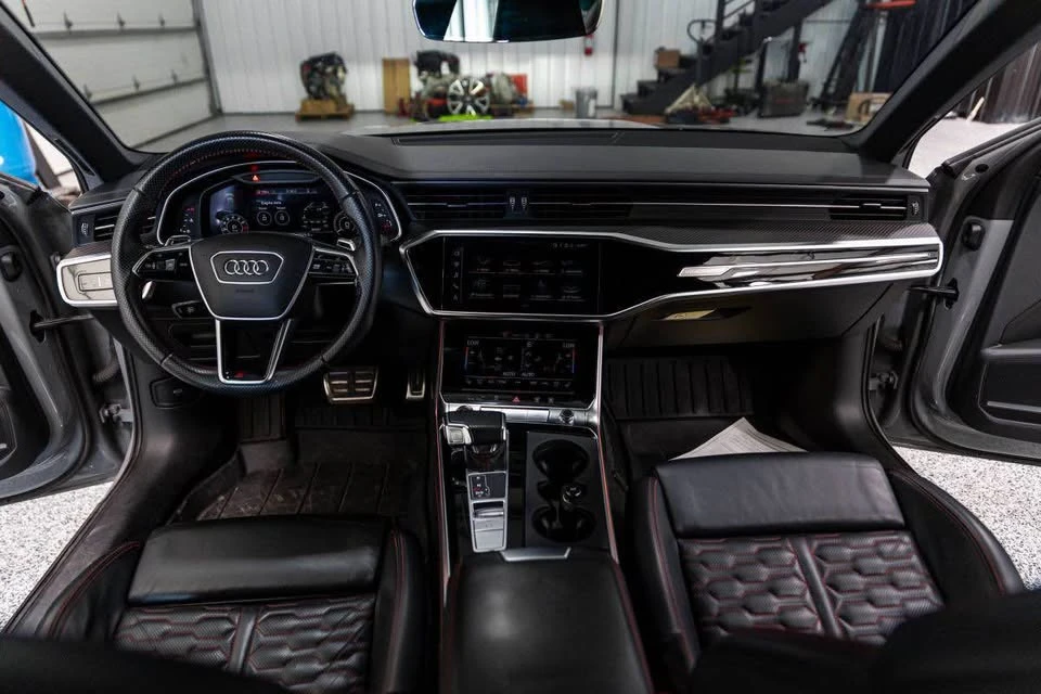 2021 Audi C8 RS6 - Image 9 of 13
