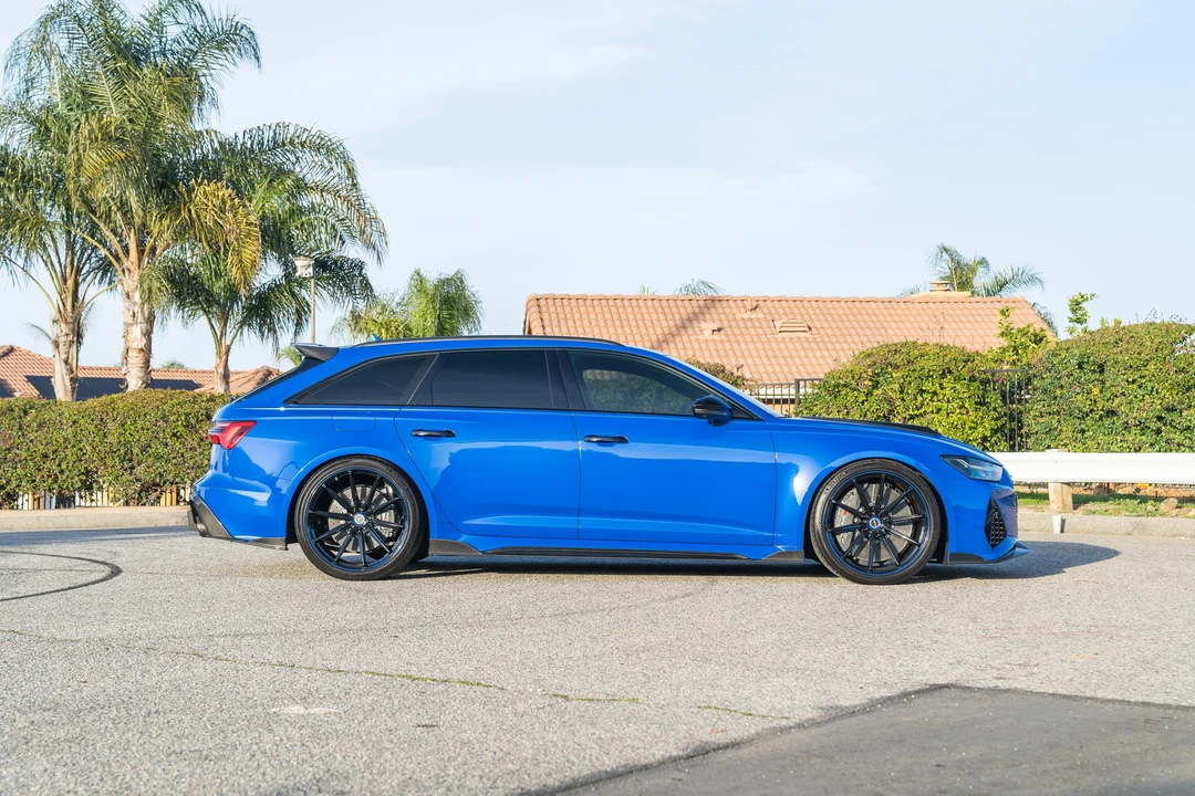 2021 Audi C8 RS6 - Image 8 of 31