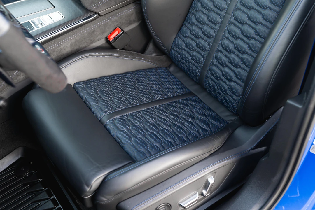 2021 Audi C8 RS6 - Image 28 of 31