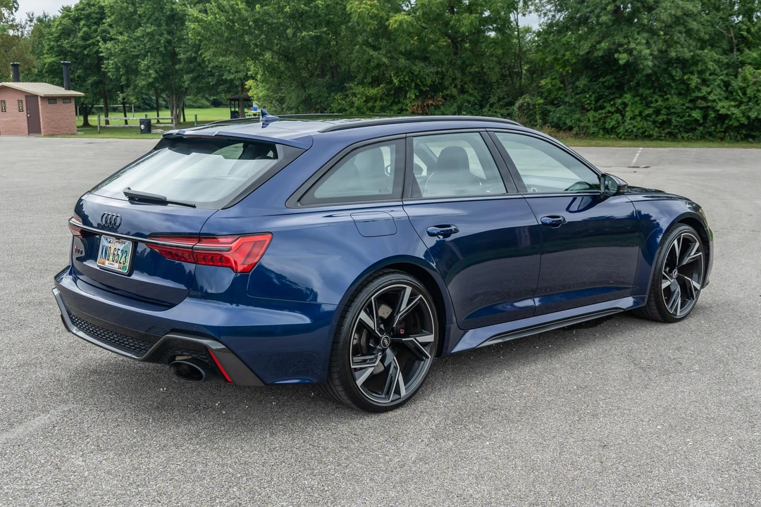 2021 Audi C8 RS6 - Image 8 of 31