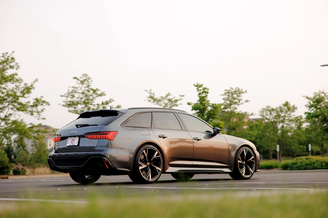 2021 Audi C8 RS6 - Image 22 of 31